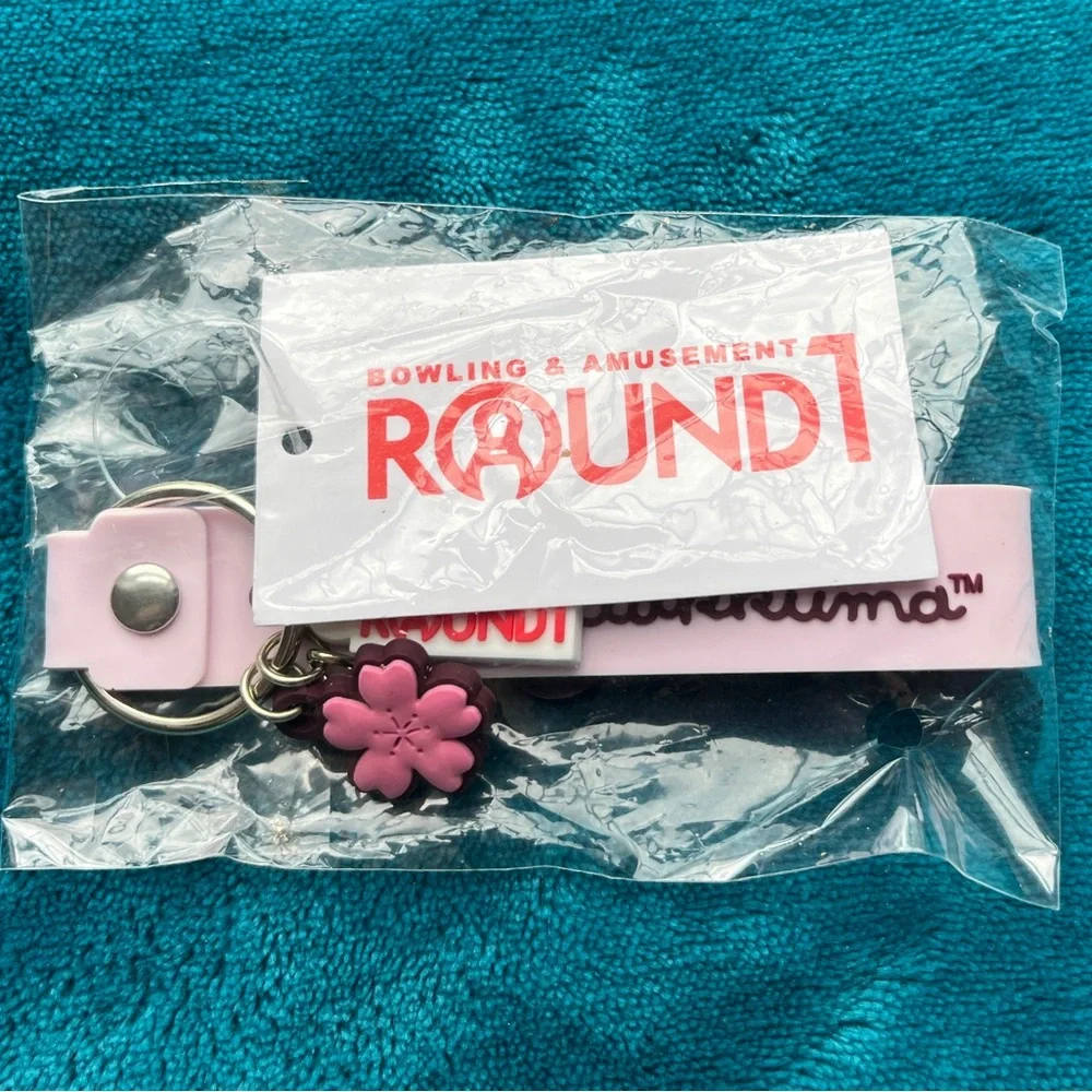 NWT Round1 San-X Rilakkuma Cherry Blossom Keychain 🌸